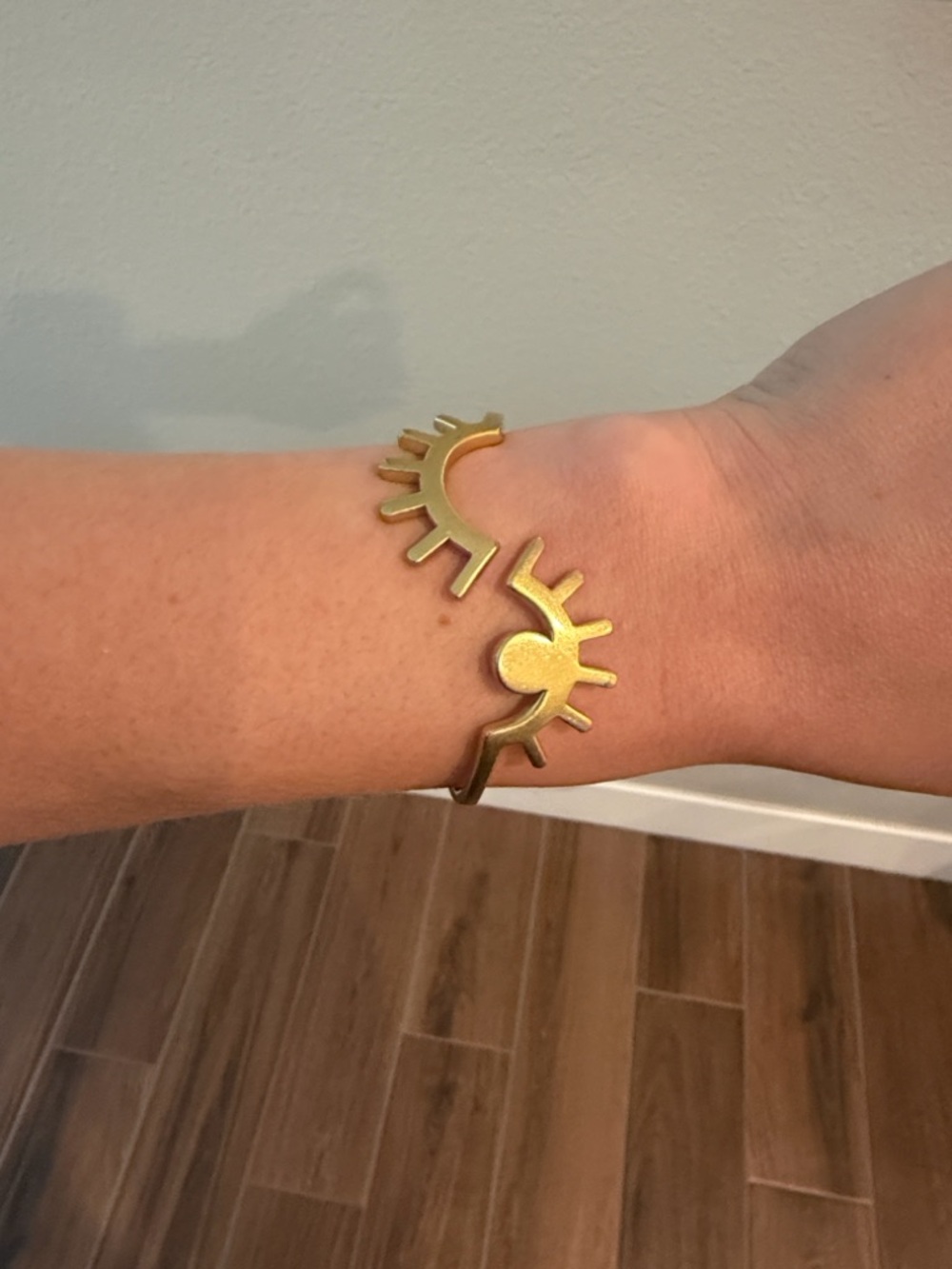 Madewell Looker Hinge Cuff Bracelet - Picture 2 of 5